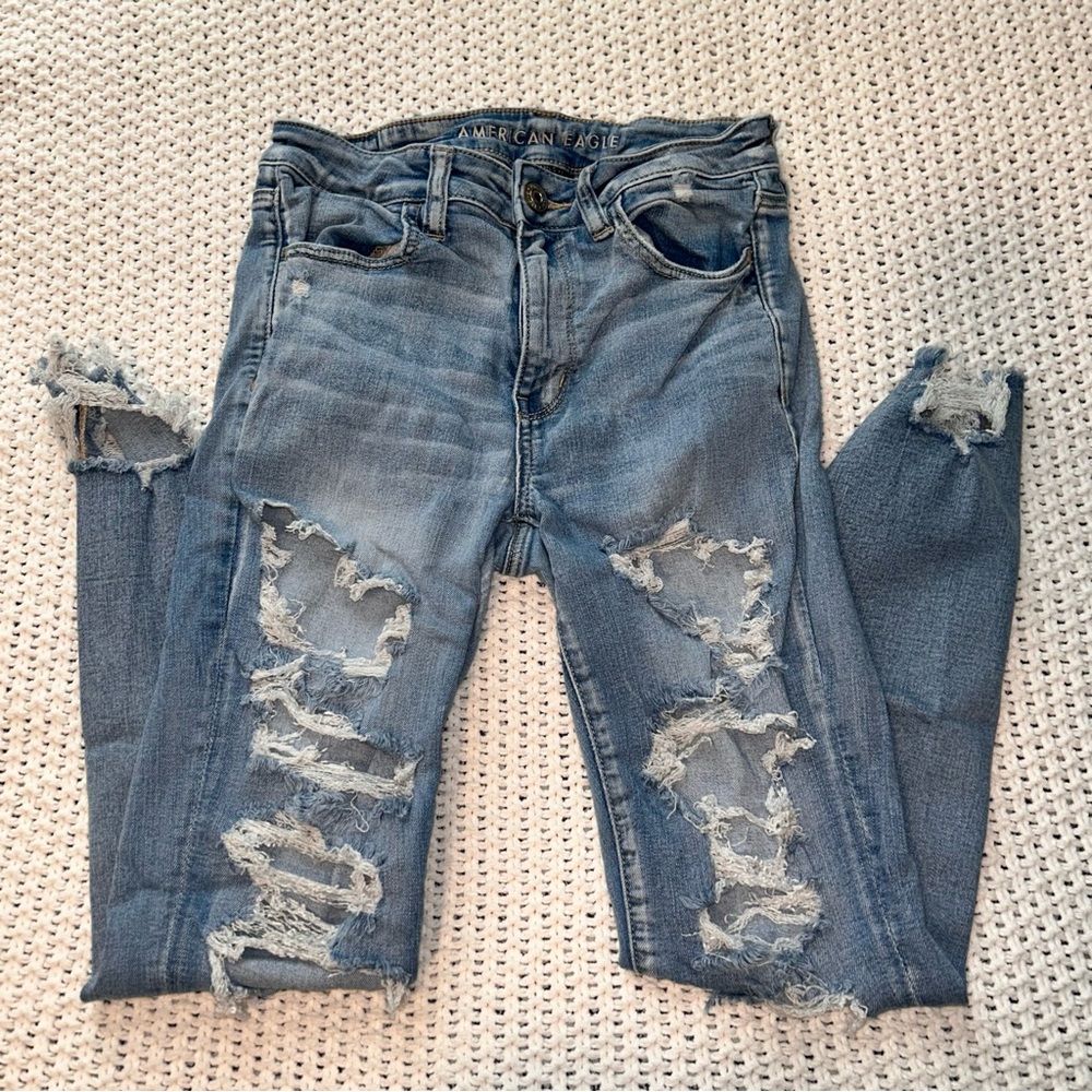 American Eagle Outfitters Women's Ripped Light Blue Jeggings